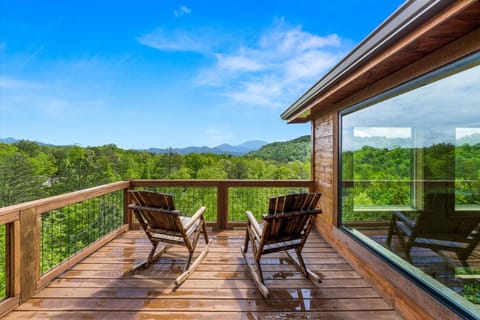 Sit back and relax and take in the views of the Smoky Mountains!
