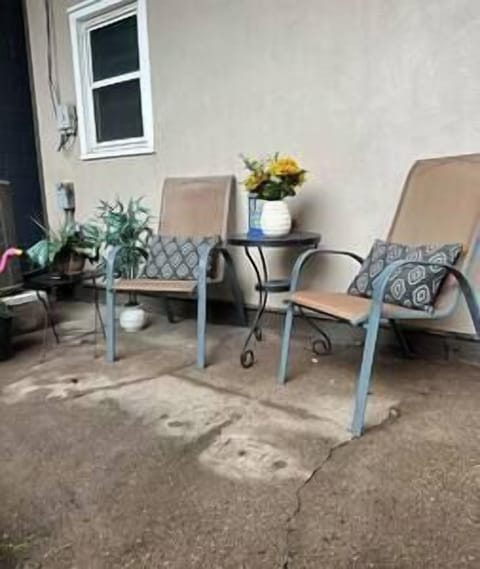 B9eab6fd eb7e 48c0 9310 4d9e0ea84892