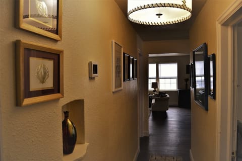 Apartment, 3 Bedrooms, City View | Hallway