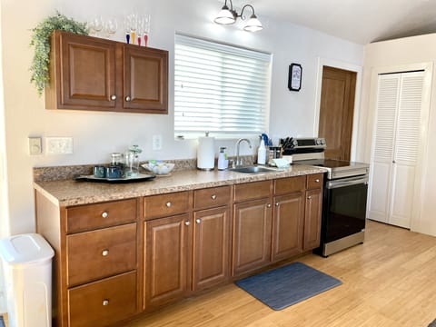 4d71e33f-81ef-4aaa-a1ee-058669c6d4f4