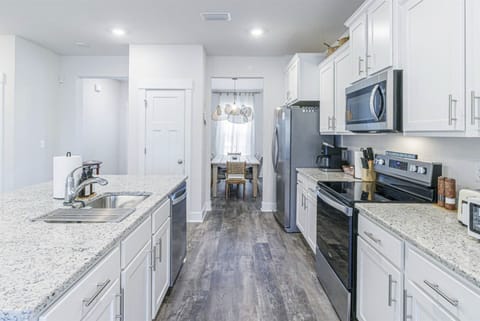 Fully furnished state of the art kitchen