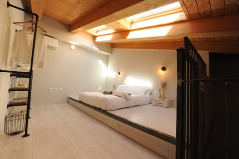 Loft, 2 Bedrooms, Terrace, Courtyard View | Premium bedding, down comforters, soundproofing, free WiFi