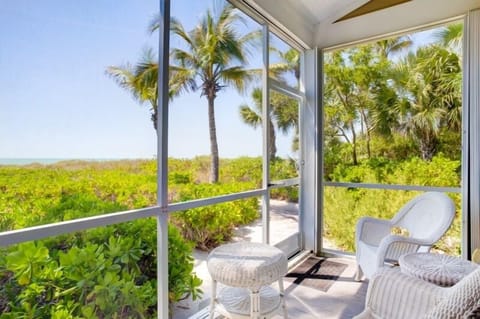 House, 4 Bedrooms | Property grounds