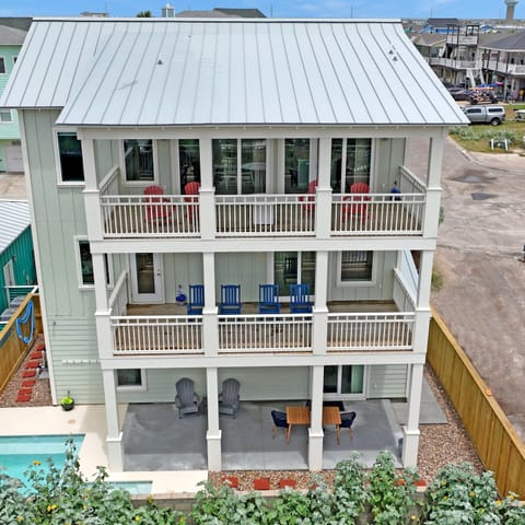 rear elevation