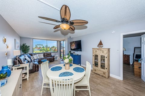 web-or-mls-Dining Room 1-2