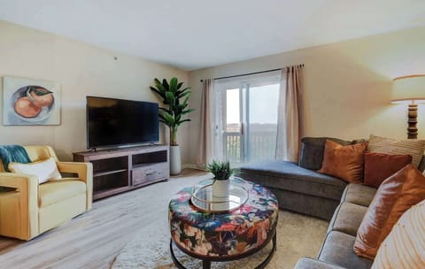 Great living space to unwind after a fun day of adventure.