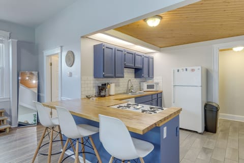 Kitchen | Cooking Basics Supplied