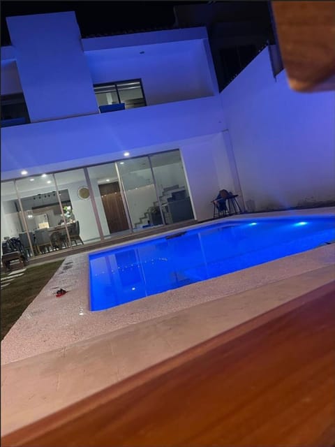 Beautiful house with private pool