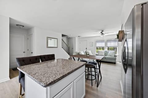 This lovely home sleeps 6 more than comfortably.