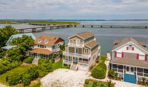 Marsh Madness on Marsh Island, only 5 minutes to Chincoteague!