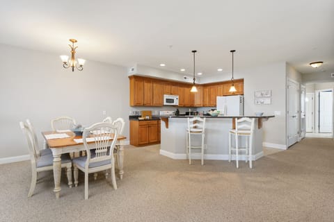 Plenty of room for all.