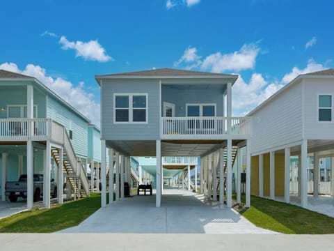 House (3 Bedrooms) | Front of property