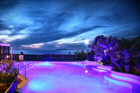 Outdoor pool, a rooftop pool, open 9:00 AM to 7:00 PM, sun loungers