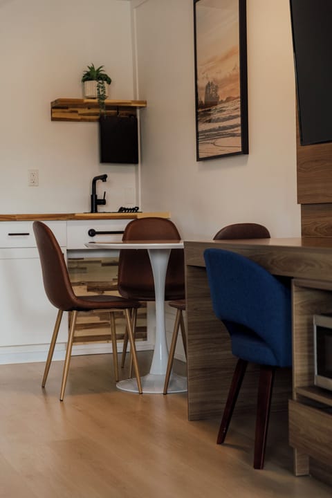 Deluxe Room, 1 King Bed with Sofa bed, Kitchenette | Private kitchen | Fridge, microwave, coffee/tea maker, electric kettle