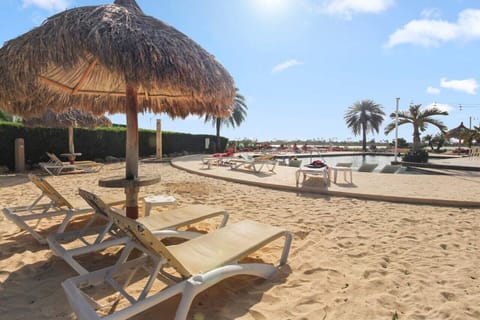 Relax pool in Gold Coast largest pool; it`s the perfect spot for sunbathing and lounging. And if you get hungry, you`re in luck - just steps away is Saliña Local Cuisine serving delicious meals for breakfast, lunch and dinner.