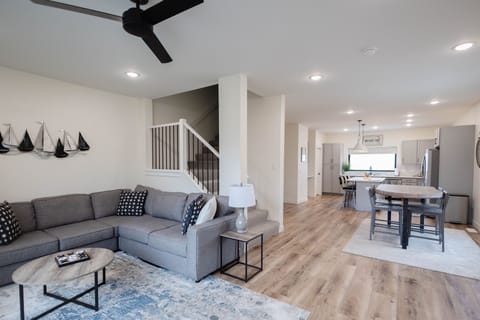 Living room, dining and kitchen all connected 