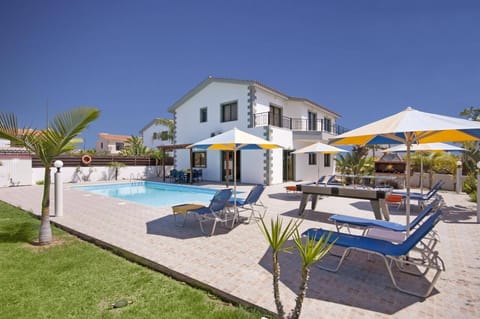 Villa Coral Christina image