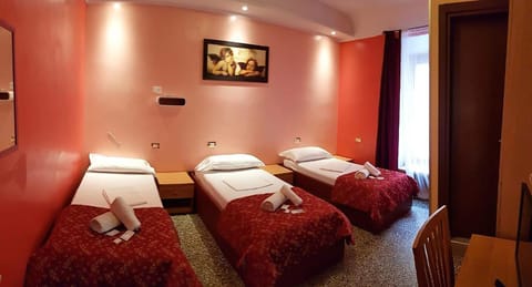 Premium bedding, in-room safe, individually furnished, desk