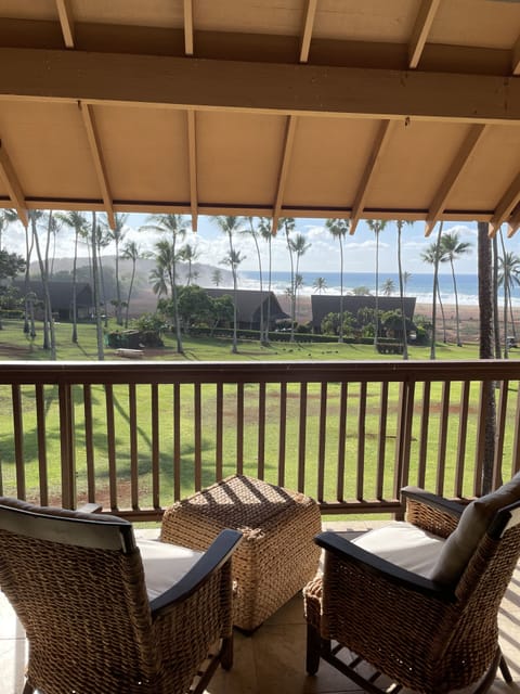 Enjoy your coffee or tea in the morning from our lanai.