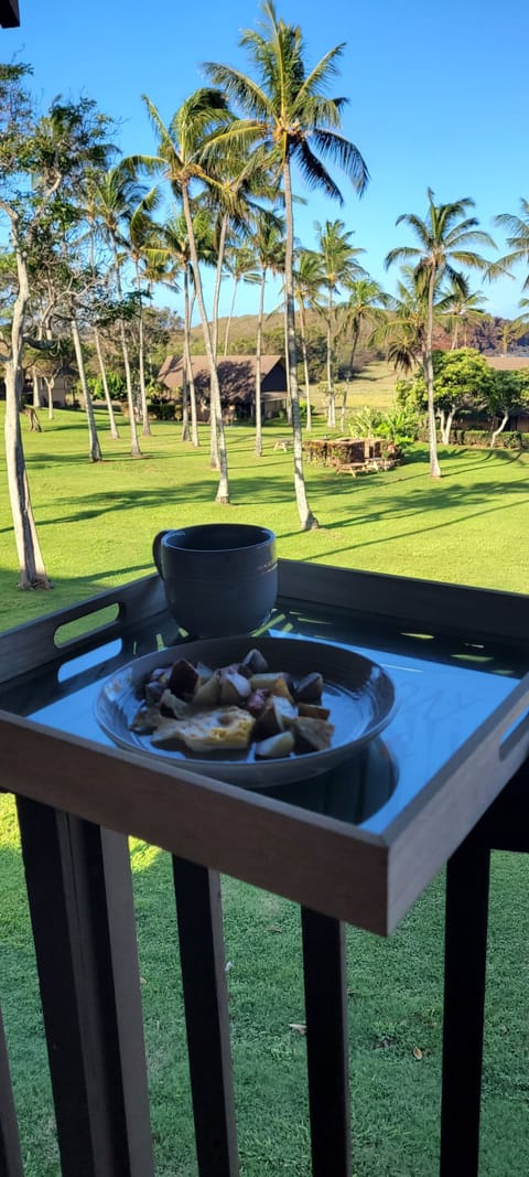 Enjoy your mornings having breakfast on the lanai
