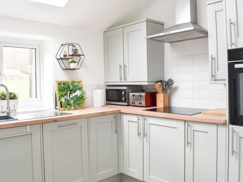 Kitchen | The Barn, Corwen