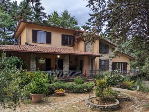 The front view of the Villa.