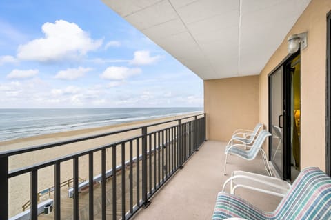 Welcome to Ocean Hideaway 405!