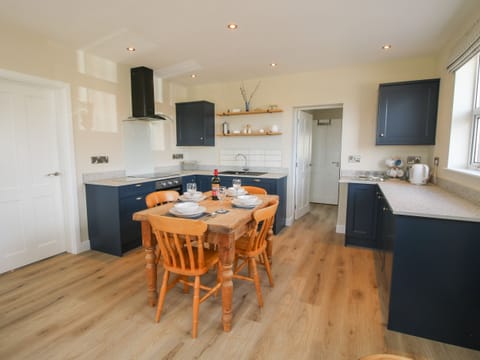 Fridge, dishwasher, electric kettle, toaster