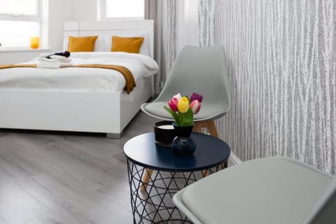 Deluxe Quadruple Room | Iron/ironing board, free WiFi, bed sheets