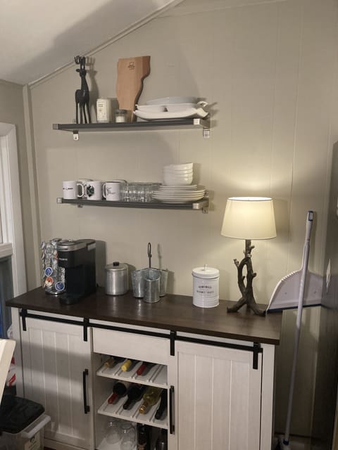 Coffee / beverage bar 