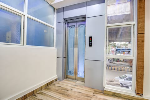Elevator