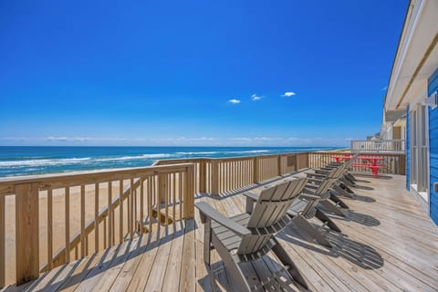 The beachfront deck offers direct access to golden sand and the sparkling Atlantic. Pull up a chair and let the sound of the waves set the pace for your coastal getaway.