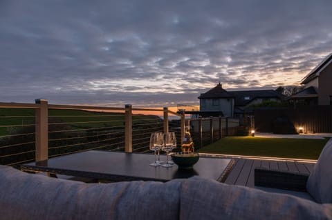 Cottage | Property grounds