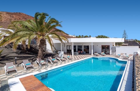 Villa Rodea Cinco image