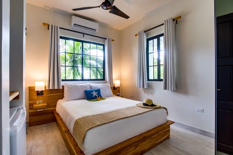 Deluxe Single Room | Egyptian cotton sheets, premium bedding, down comforters