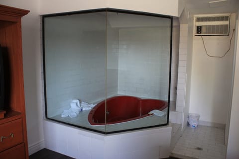 Superior Room, 1 Double Bed, Jetted Tub | Jetted tub