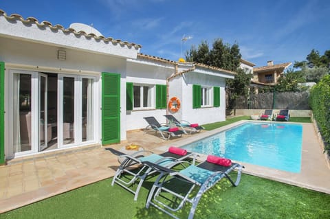 Villa Peyro image