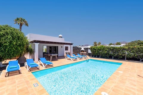 Villa Papagayo image