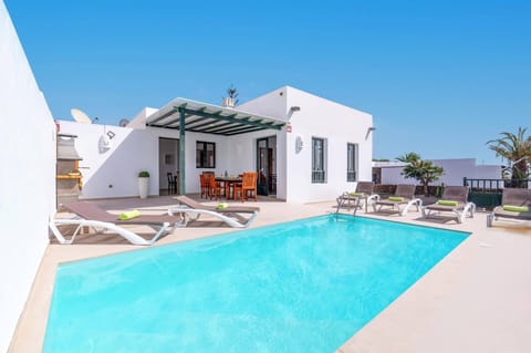 Villa Manrique image