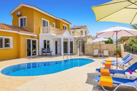 Villa Frida image
