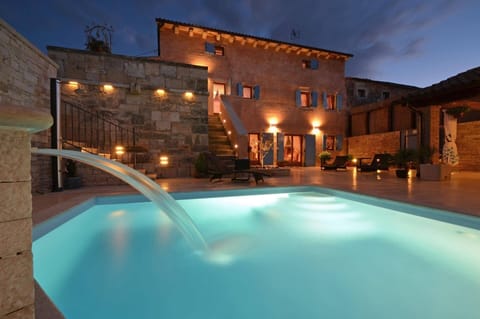 Villa Fumica image