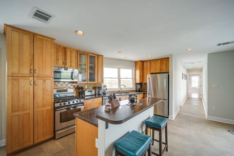 Kitchen | Dishwasher | Cooking Basics | Coffee Maker | Blender | Microwave