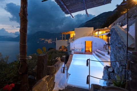 House, Smoking | 4 bedrooms