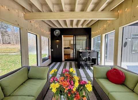 screened porch