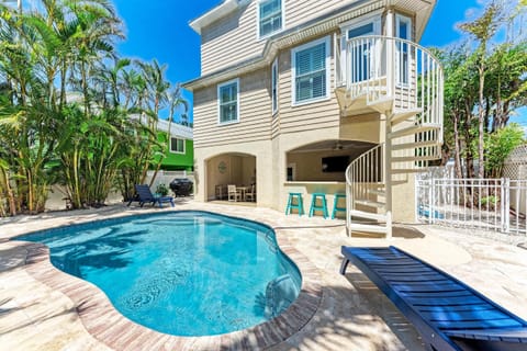Private backyard oasis