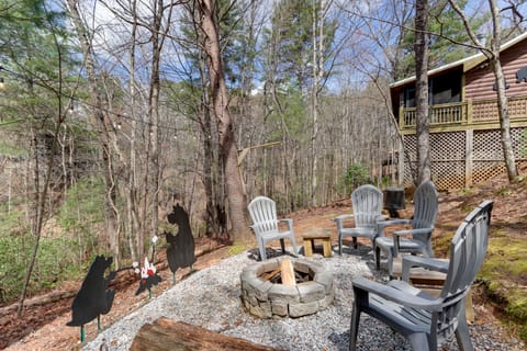 Blue Ridge Vacation Rental | 2BR | 1BA | 675 Sq Ft | Stairs Required