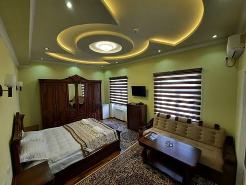 Family Double Room | Desk, iron/ironing board (on request), WiFi (free), bed sheets