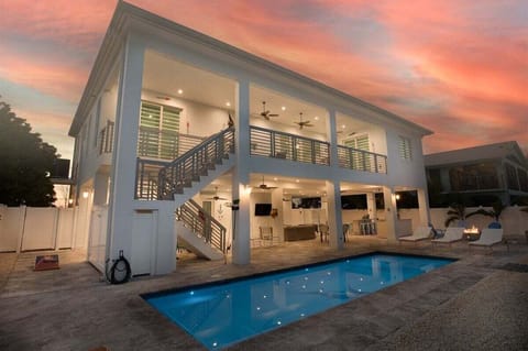Perfect outdoor space for enjoying tropical evenings and family time.
