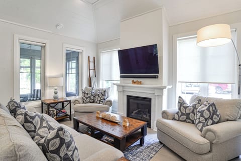 Port Carling Family Room