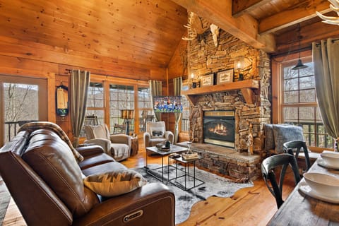 Welcome to Boulder Lodge!